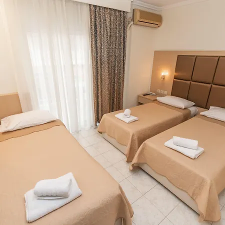 Avra ホテル Peraía