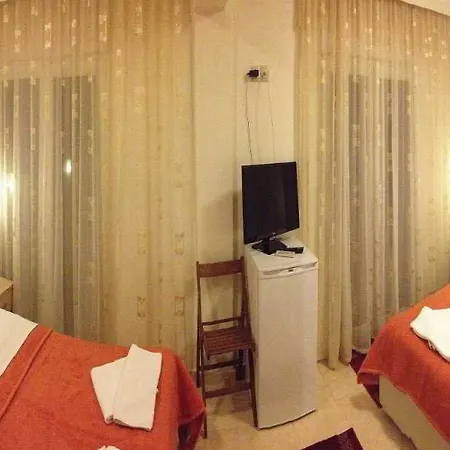 Avra Hotel