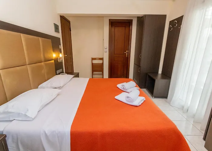 Hotell Avra Peraía