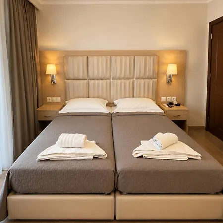 Hotel Avra Peraía