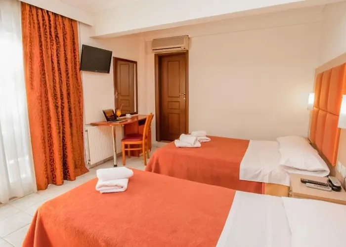 Hotell Avra Peraía