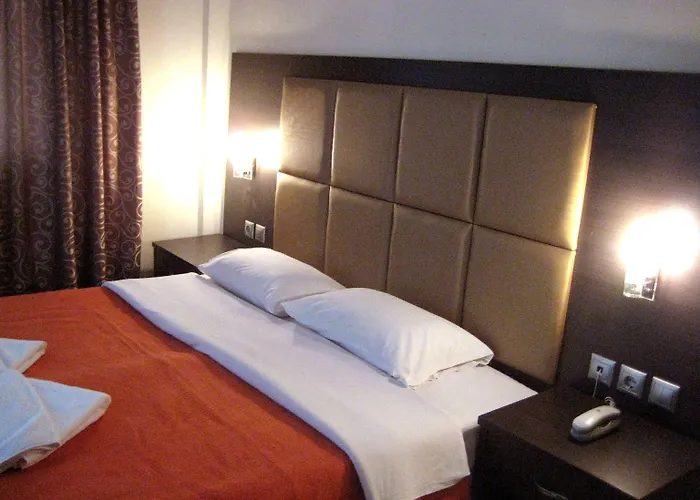 Avra Hotell