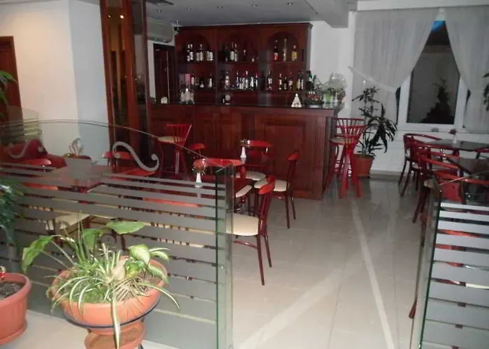 Hotell Avra Peraía